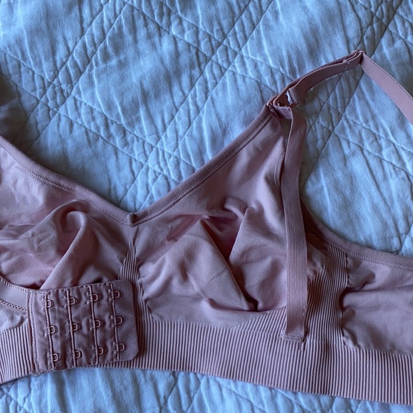 Bundle of 3 nursing bras - Picture 5 of 9